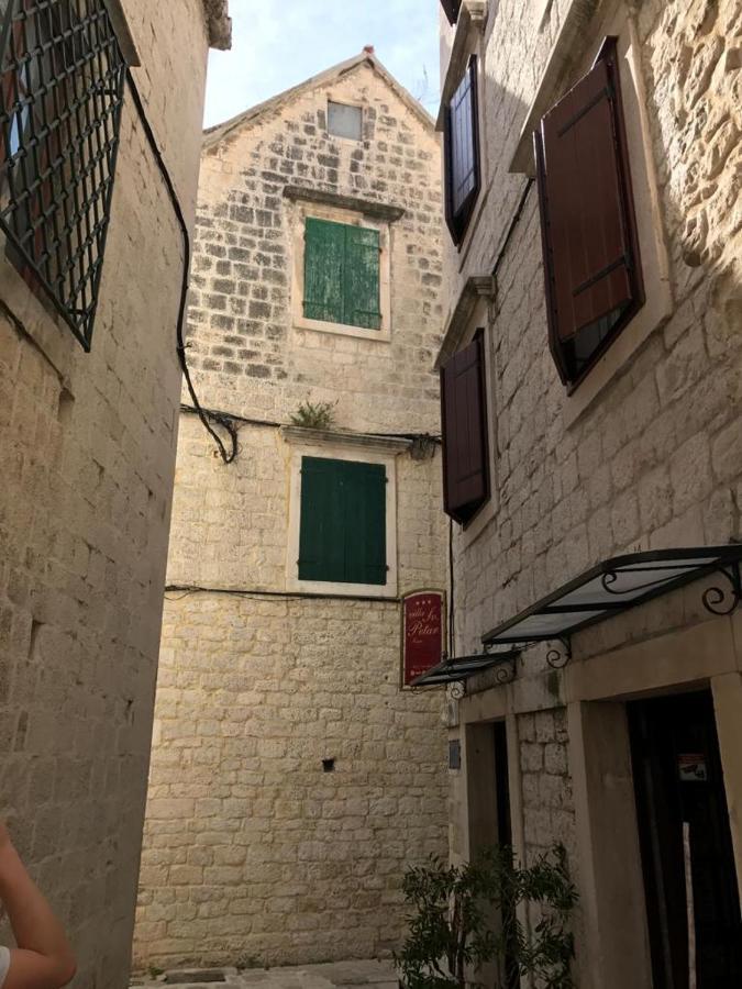 Old Town Apartments Trogir - Free Parking Eksteriør billede