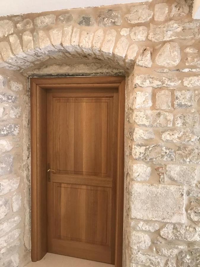 Old Town Apartments Trogir - Free Parking Eksteriør billede